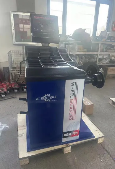 DGM COMPUTERIZED WHEEL BALANCER