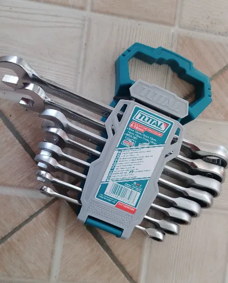 TOTAL 8PCS RACHET SPANNER